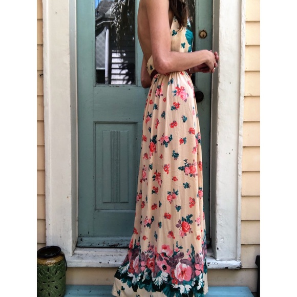 Vintage 70s halter maxi dress - Picture 3 of 7